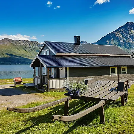 Cozy In Godfjord 펜션 *