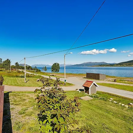 Cozy In Godfjord Sortland